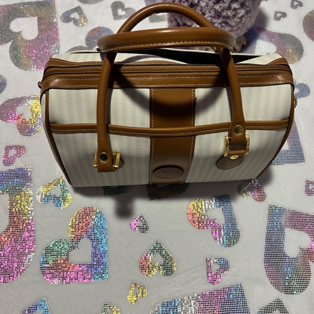 Hand bag - Picture 2 of 2